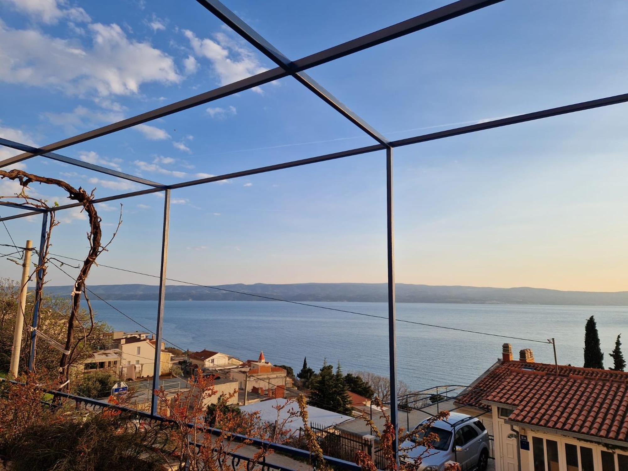 Apartman Nora Omiš Eksteriør billede